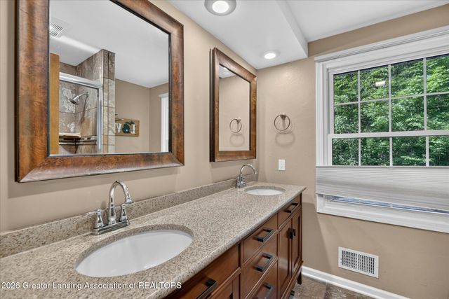 131 Feldspar Drive, Williamston, MI 48895
