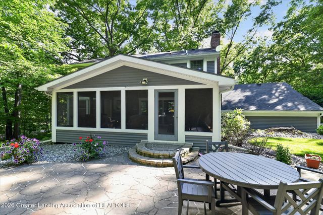 131 Feldspar Drive, Williamston, MI 48895