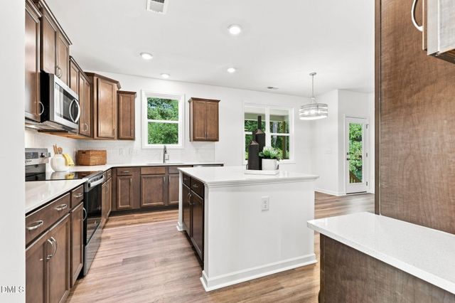 236 White Azalea Way, Benson, NC 27504
