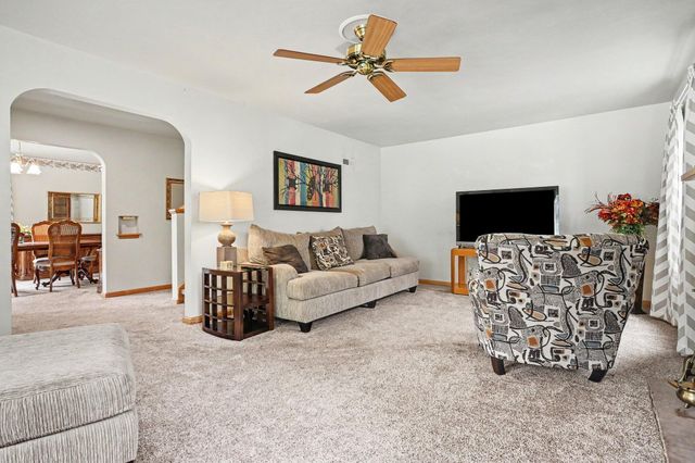 222 W Michigan Street, New Carlisle, IN 46552