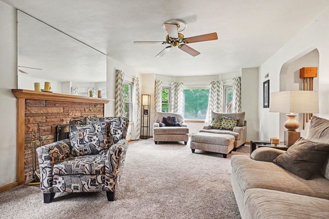 222 W Michigan Street, New Carlisle, IN 46552