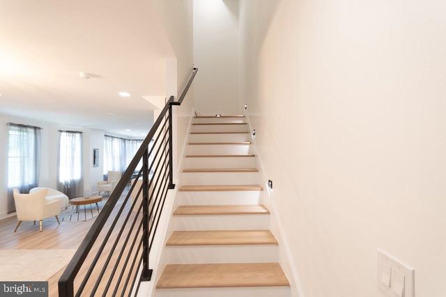 839 FLORIDA AVE NE, Washington, DC 20002
