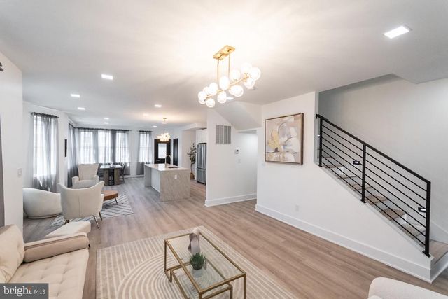 839 FLORIDA AVE NE, Washington, DC 20002