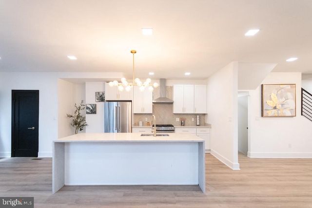839 FLORIDA AVE NE, Washington, DC 20002