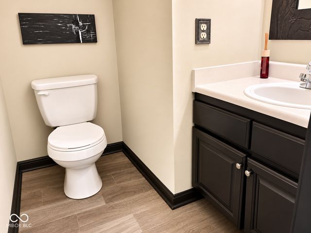 6350 Brooks Bend Boulevard, Indianapolis, IN 46237