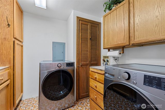 288 Torrence Lane, Oak Harbor, WA 98277
