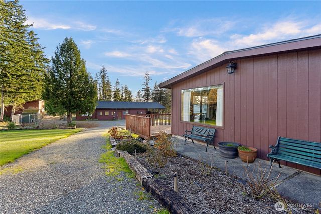 288 Torrence Lane, Oak Harbor, WA 98277