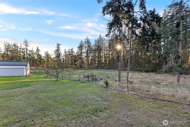 288 Torrence Lane, Oak Harbor, WA 98277