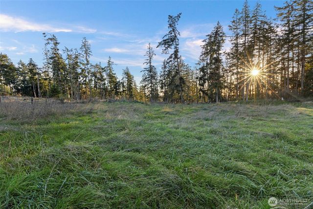 288 Torrence Lane, Oak Harbor, WA 98277