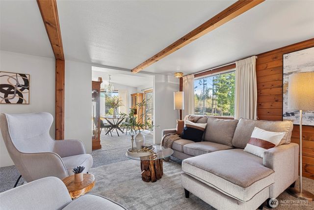 288 Torrence Lane, Oak Harbor, WA 98277