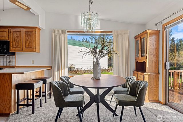 288 Torrence Lane, Oak Harbor, WA 98277