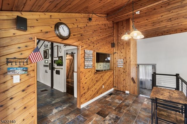 124 E Shore Trl, Sparta Twp., NJ 07871