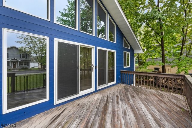 124 E Shore Trl, Sparta Twp., NJ 07871