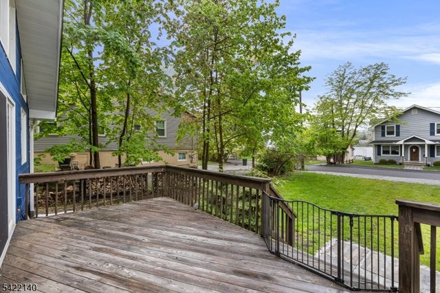 124 E Shore Trl, Sparta Twp., NJ 07871
