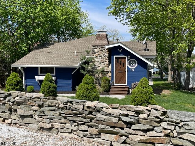 124 E Shore Trl, Sparta Twp., NJ 07871