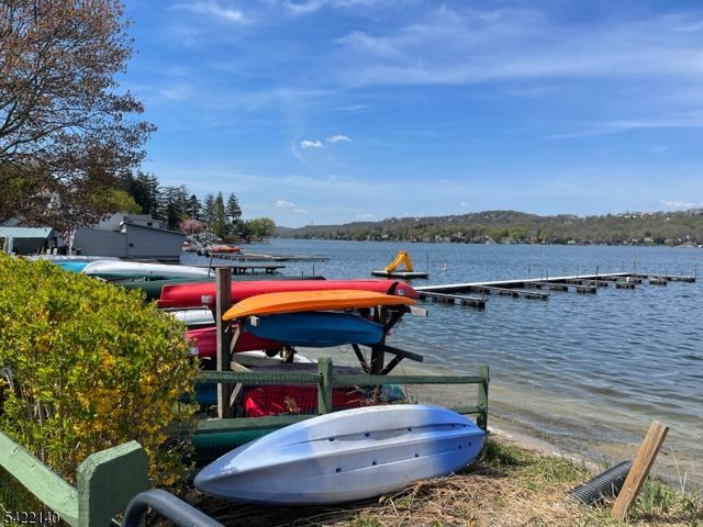 124 E Shore Trl, Sparta Twp., NJ 07871