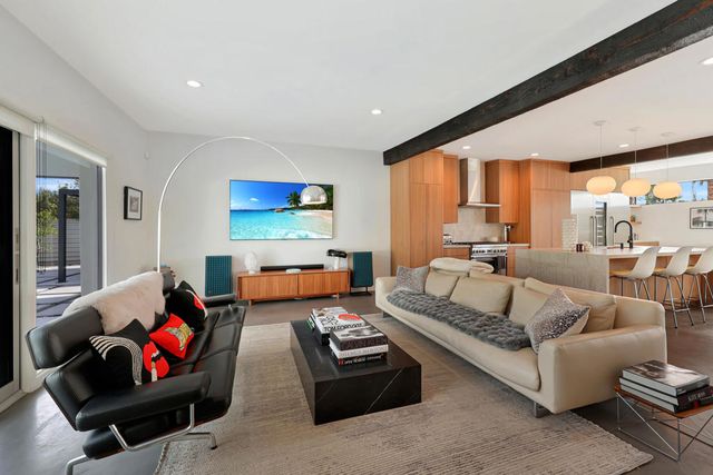 3420 E Camino Rojos, Palm Springs, CA 92262