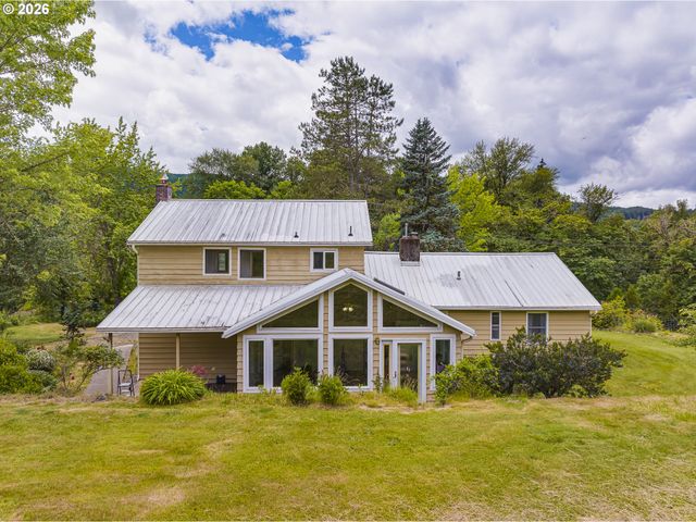 5060 Nw GALES CREEK Rd, Forest Grove, OR 97116