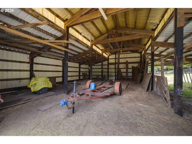 5060 Nw GALES CREEK Rd, Forest Grove, OR 97116
