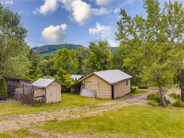 5060 Nw GALES CREEK Rd, Forest Grove, OR 97116