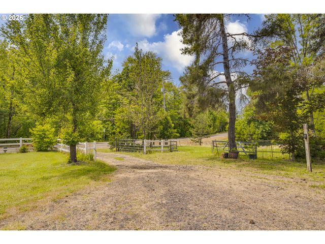 5060 Nw GALES CREEK Rd, Forest Grove, OR 97116