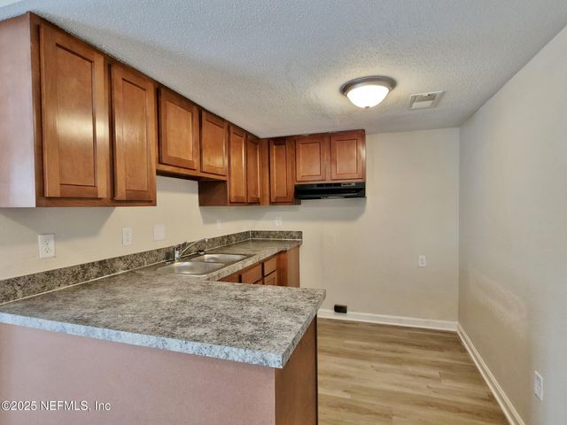 851 BERT RD Road, #17, Jacksonville, FL 32211