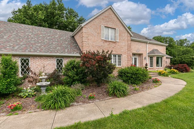 10910 51st Street Court, Milan, IL 61264