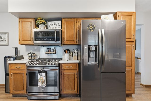 10910 51st Street Court, Milan, IL 61264