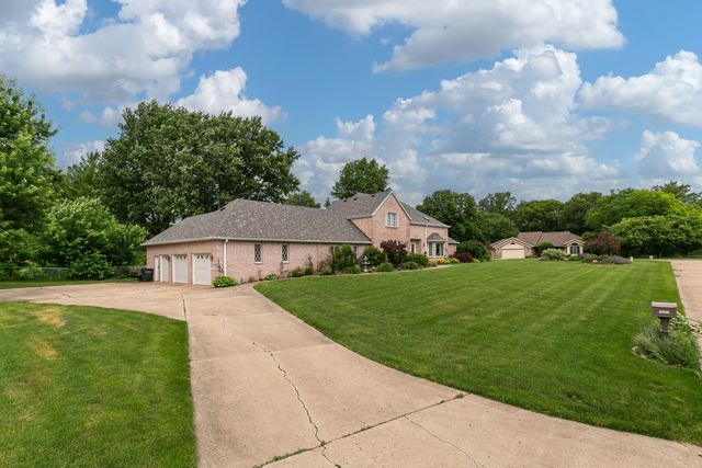 10910 51st Street Court, Milan, IL 61264