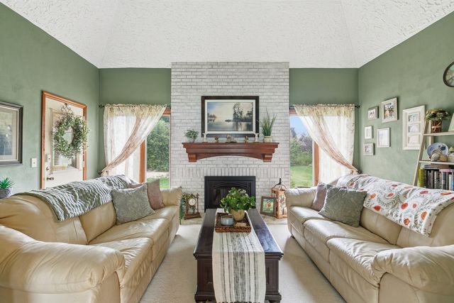 10910 51st Street Court, Milan, IL 61264