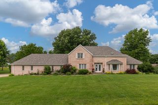 10910 51st Street Court, Milan, IL 61264