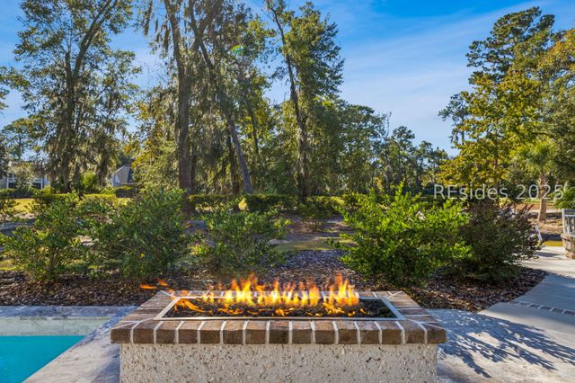 13 Magnolia Blossom Dr, Bluffton, SC 29910