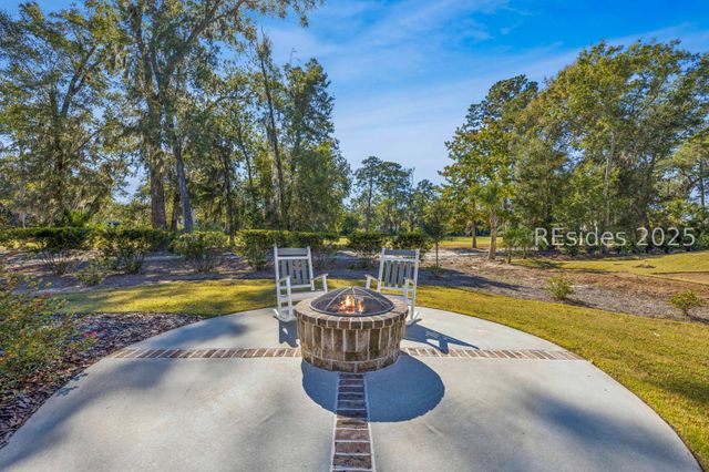13 Magnolia Blossom Dr, Bluffton, SC 29910