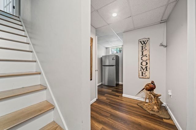 67 Franklin St, Halifax, MA 02338
