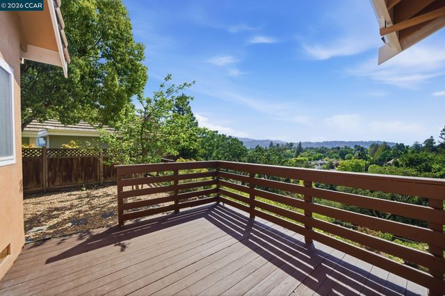 2426 Heritage Oaks Dr, Alamo, CA 94507