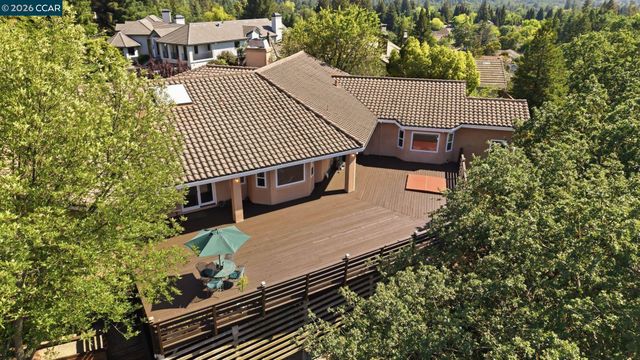 2426 Heritage Oaks Dr, Alamo, CA 94507