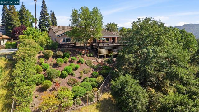 2426 Heritage Oaks Dr, Alamo, CA 94507