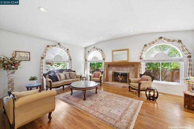 2426 Heritage Oaks Dr, Alamo, CA 94507