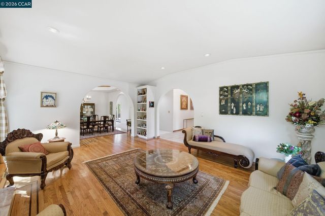 2426 Heritage Oaks Dr, Alamo, CA 94507