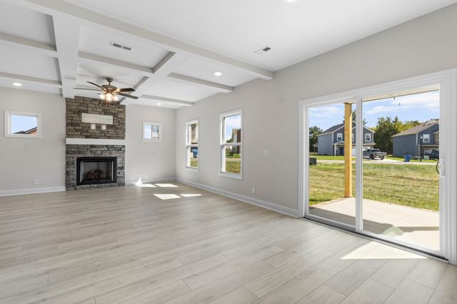 548 Castle Pinckney Lane, Clarksville, TN 37042