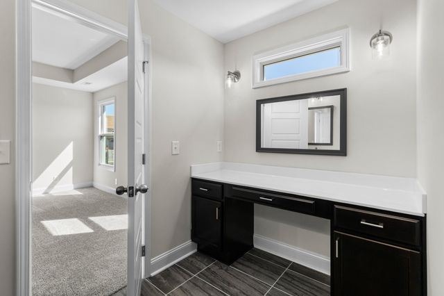 548 Castle Pinckney Lane, Clarksville, TN 37042