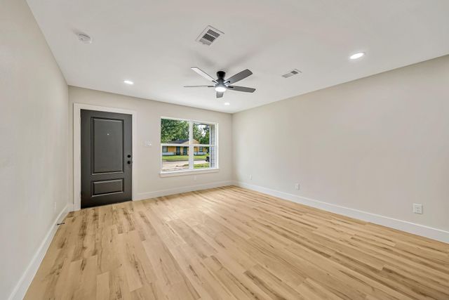 5107 Kingsbury Street, Houston, TX 77021