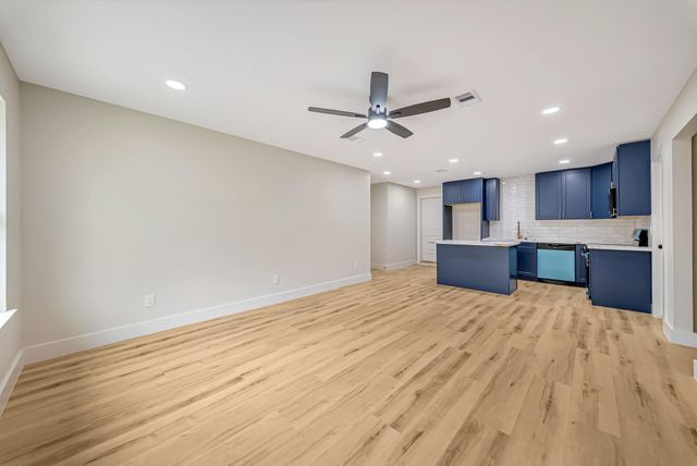 5107 Kingsbury Street, Houston, TX 77021
