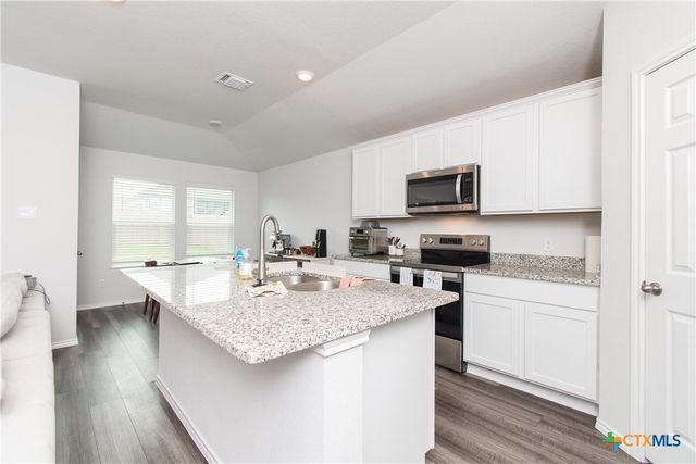 1916 Deodar Drive, Belton, TX 76513