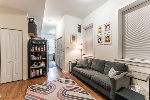 2146 W Chicago Avenue 1R, Chicago, IL 60622