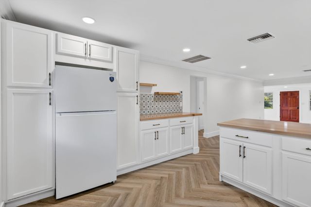 2302 Cortez Boulevard, Fort Pierce, FL 34982