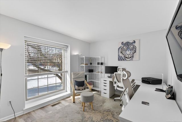 44174 Rivergate Drive, Clinton Township, MI 48038