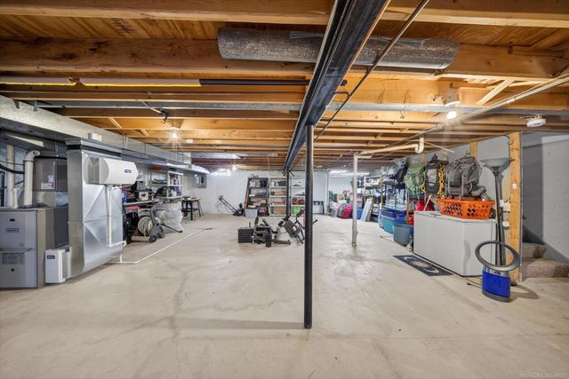 44174 Rivergate Drive, Clinton Township, MI 48038