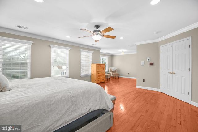 45 CRESTWOOD LN, Stafford, VA 22554