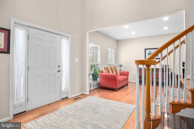 45 CRESTWOOD LN, Stafford, VA 22554